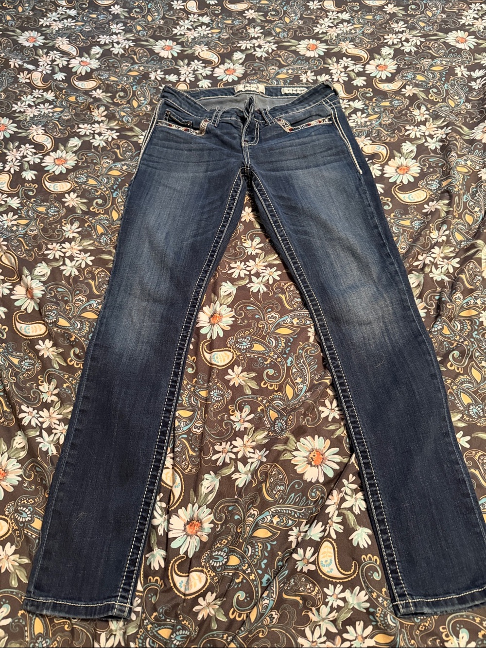 Daytrip Women's Indigo Skinny Jeans